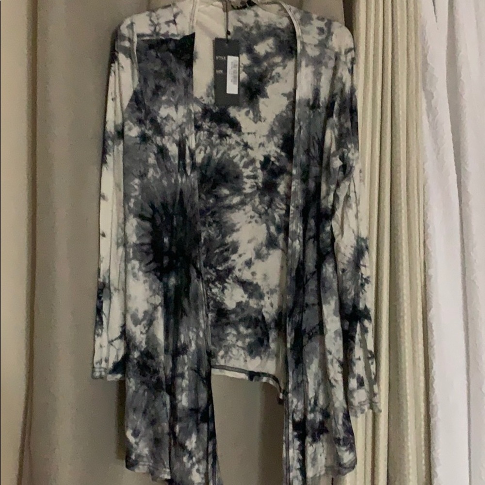 DJT jacket tie die black and white size large